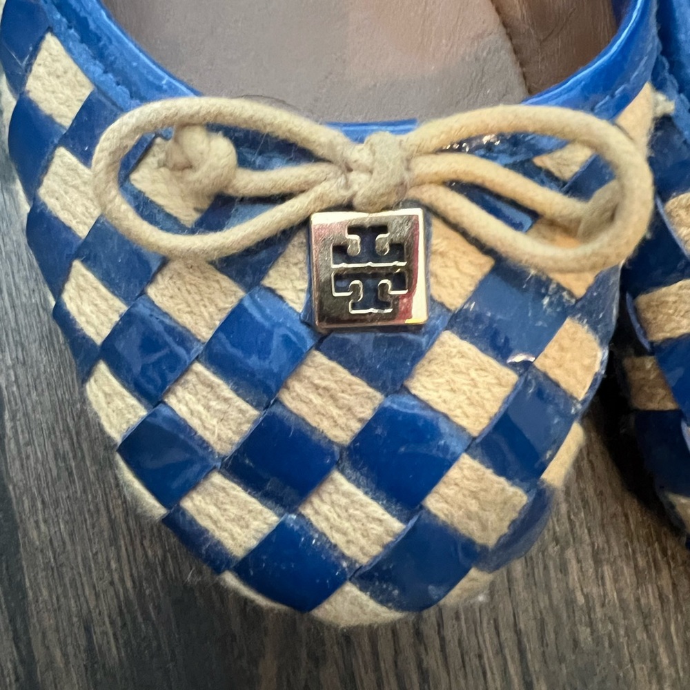 Tory Burch Flats - size 6 - Picture 3 of 9